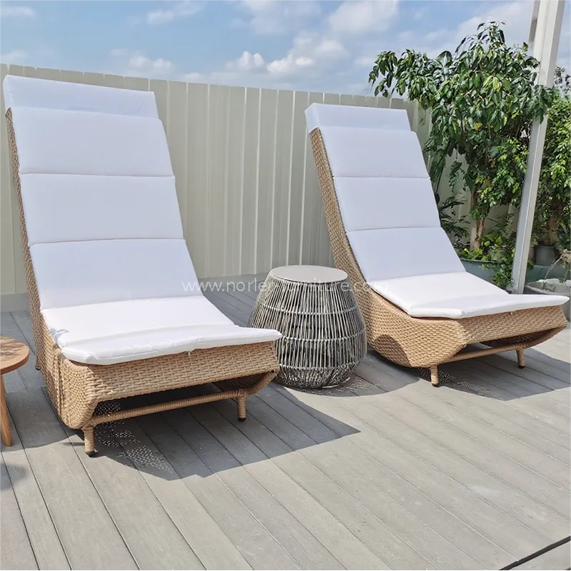 فریم آلومینیومی اوقات فراغت در فضای باز PE Rattan Sun Lounger