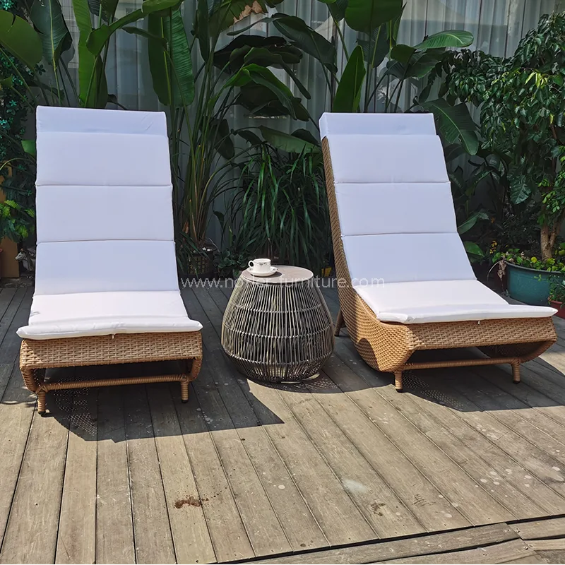 فریم آلومینیومی اوقات فراغت در فضای باز PE Rattan Sun Lounger